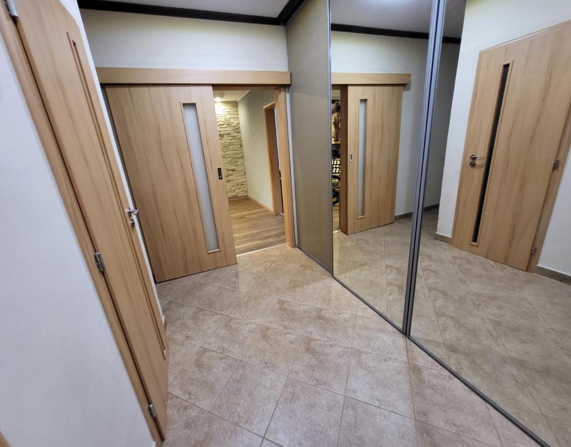 Apartmán George Bratislava Esterno foto