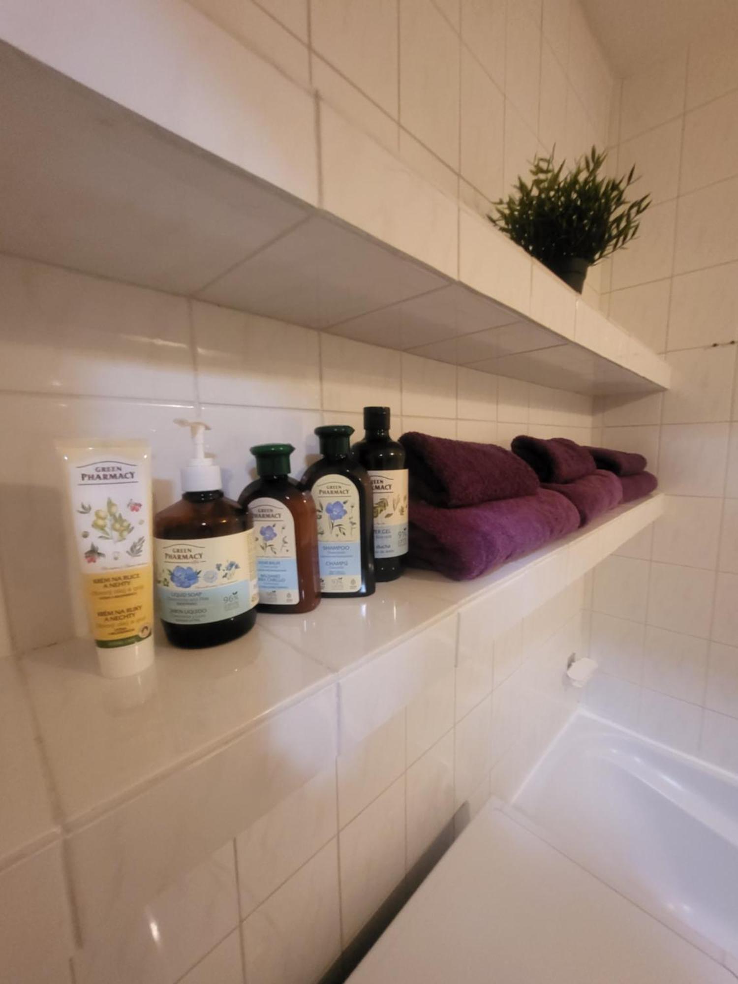 Apartmán George Bratislava Esterno foto